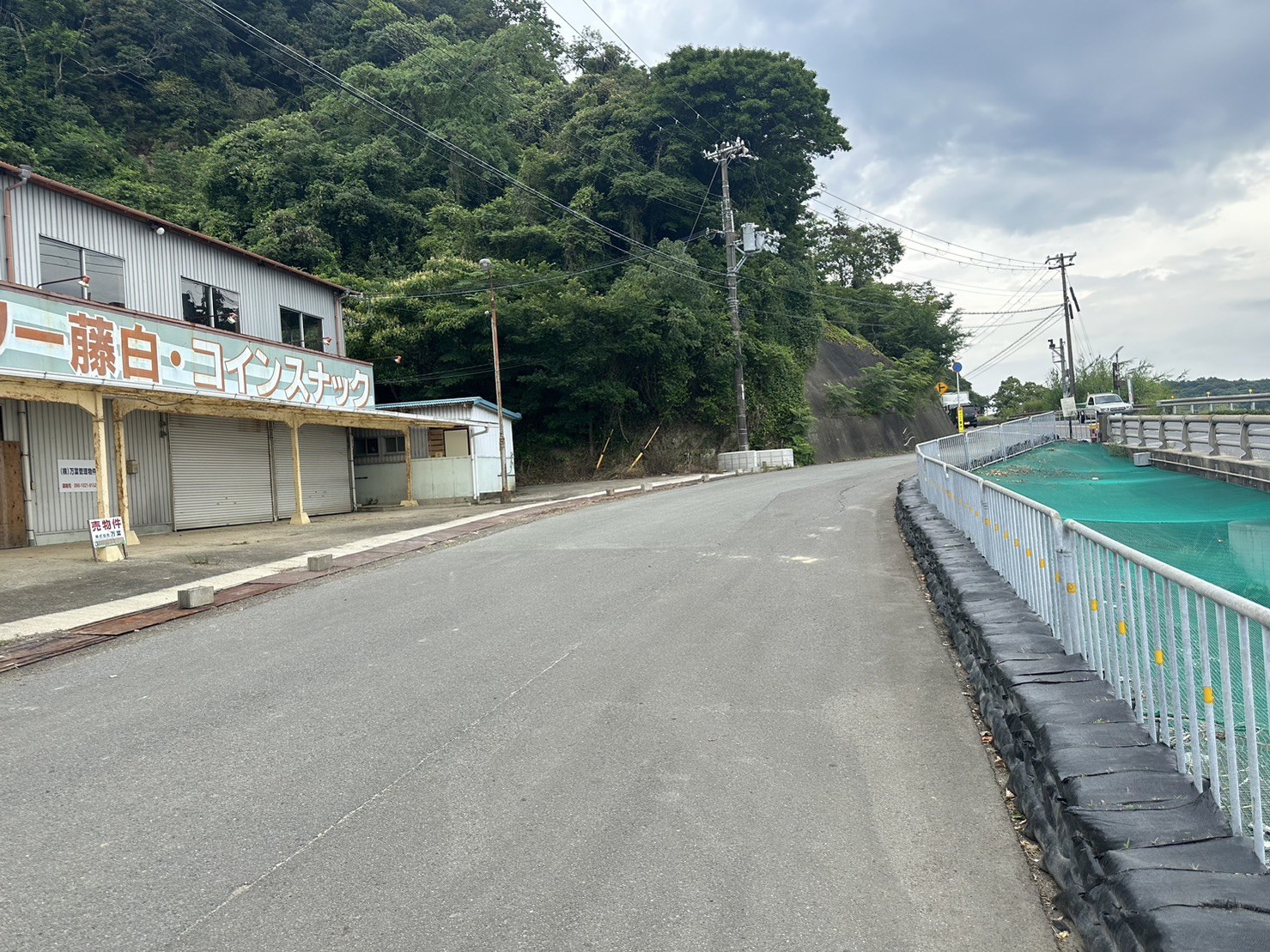 海南市下津町 土地約3072坪（建物付き）！店舗用地に最適です。 写真4