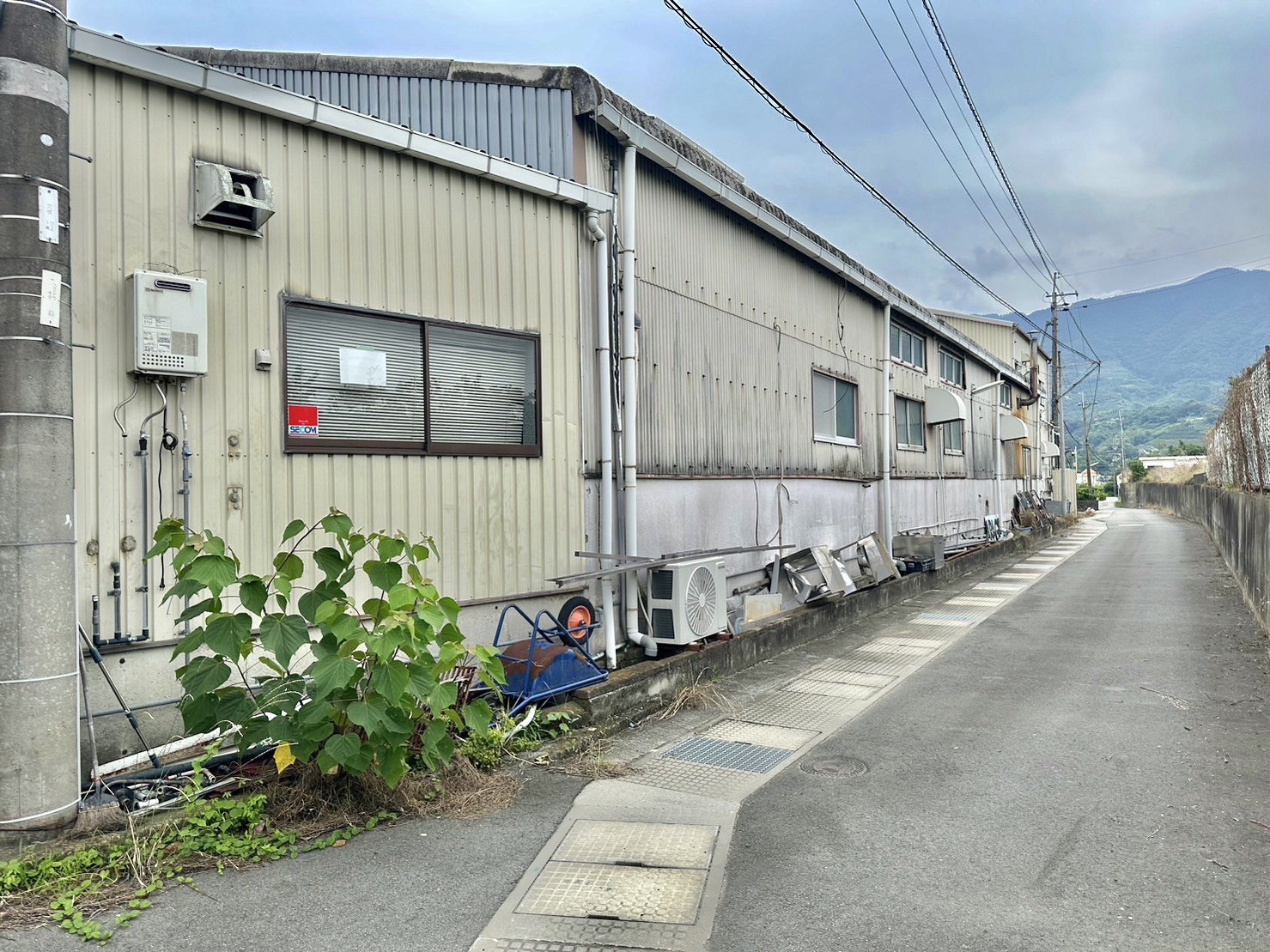 紀の川市穴伏3階建 約300坪売倉庫 写真6